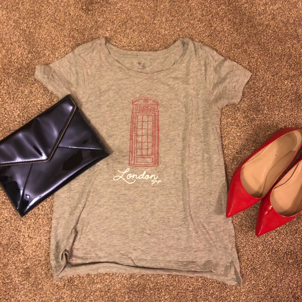 Gap London Tee